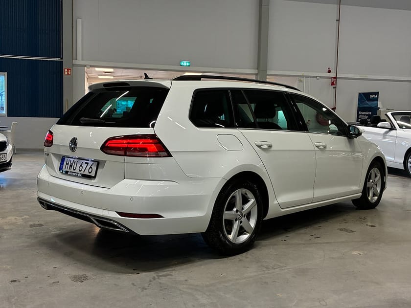 Bild 3 av Volkswagen Golf Sportscombi 1.5 TSI Aut GT Pluspaket | Värmare+Dragkrok