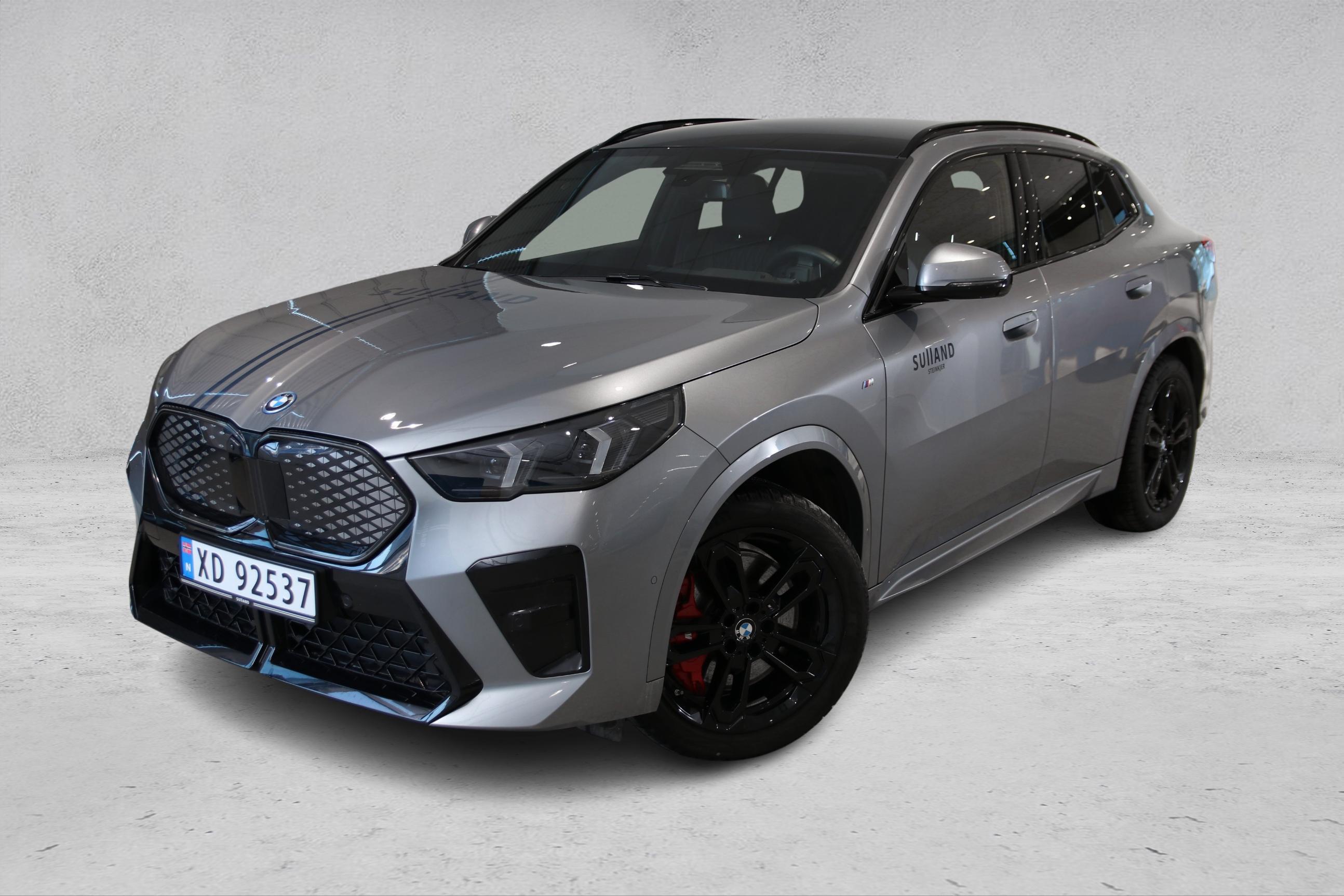 Thumnail bilde 1 av BMW iX2 xDrive30