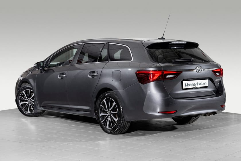 Bilde 2 av Toyota Avensis Stasjonsvogn stv. AUTOMAT