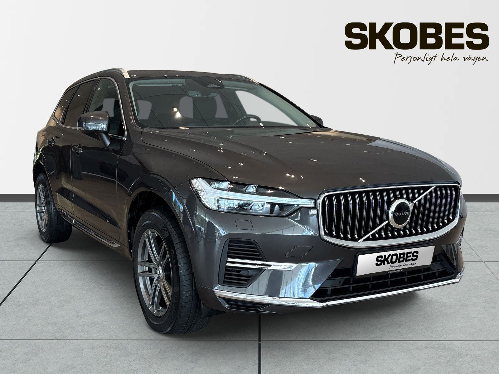Volvo XC60 Recharge T6 Core Edition
