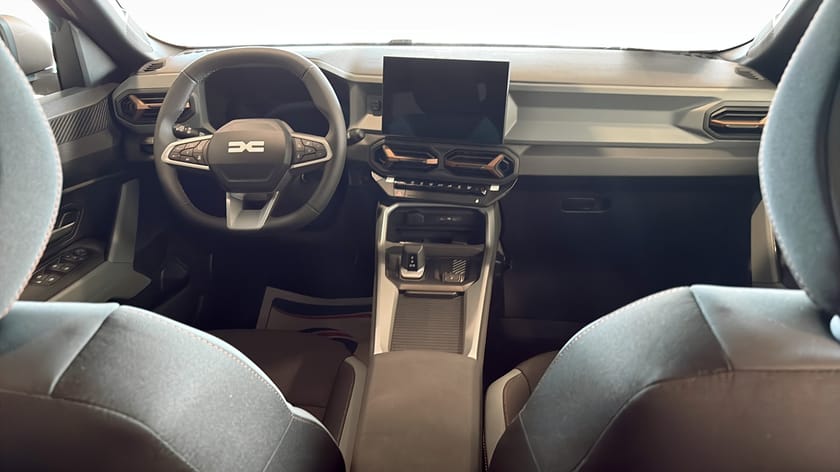 Bild 4 av Dacia Bigster Hybrid 155 EXTREME