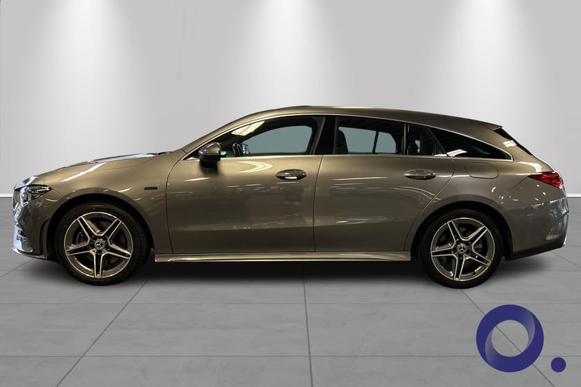 Bilde 2 av Mercedes-Benz CLA 250 e Shooting Brake 250e|AMG|Panorama|Hengerfeste|El seter m/memory