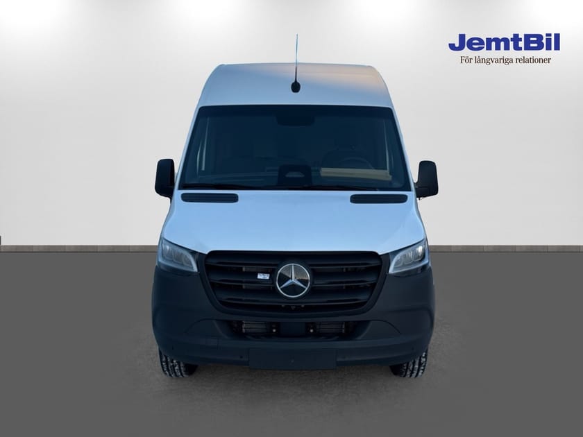 Bild 2 av Mercedes-Benz eSprinter 420 113 kWh 45 mil räckvidd, Klimatpremie kan sökas