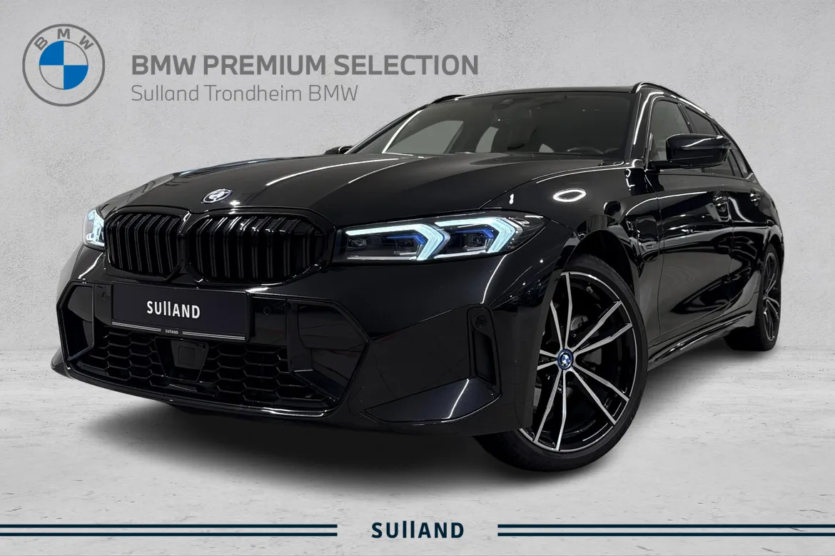 Bilde av BMW 330e xDrive Touring