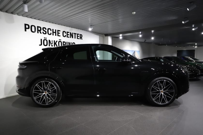 Bild 5 av Porsche Cayenne E-Hybrid Coupé Coupè  Black Edition
