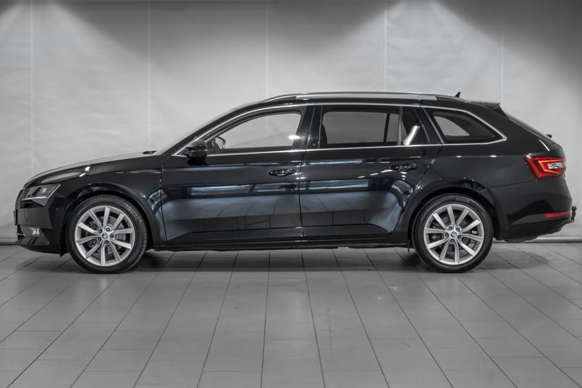 Bilde 5 av Škoda Superb Stasjonsvogn Style 190 TDI DSG 4x4