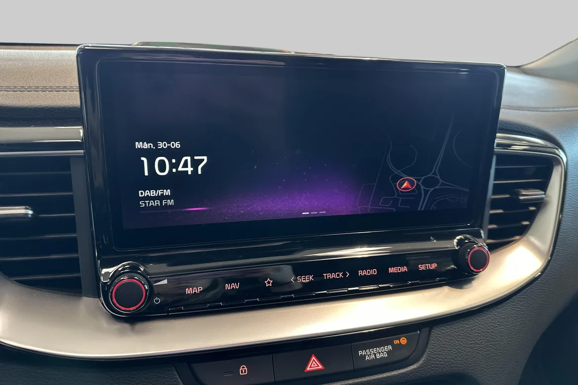 picture of a car