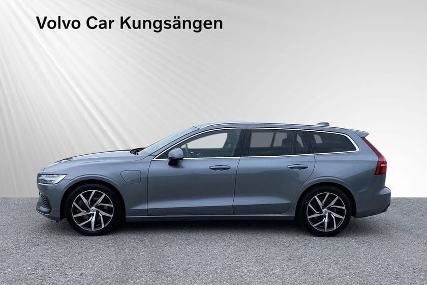 Bild 3 av Volvo V60 T6 TE Momentum Advanced Edition