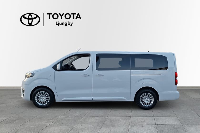 Bild 3 av Toyota Proace Verso Shuttle 9 Sits