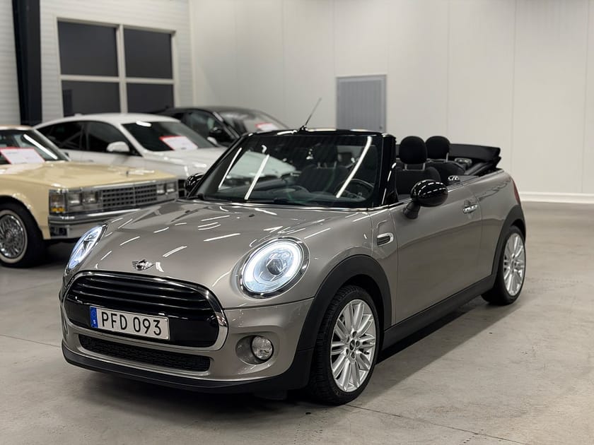 Bild 2 av MINI Cooper Cabriolet Convertible Automat 136hk