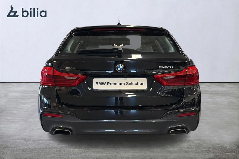 Bild 4 av BMW 540i xDrive Touring 540 M-sport | H&K | Panorama | Komfortstol m minne