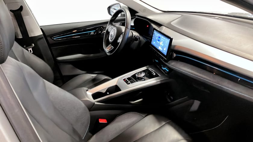 Bild 3 av MG 5 Standard Range MG5 50 KWH LUXURY