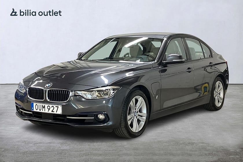 Bild 1 av BMW 330e Sedan Steptronic Sport line 252hk Navi Backkamera