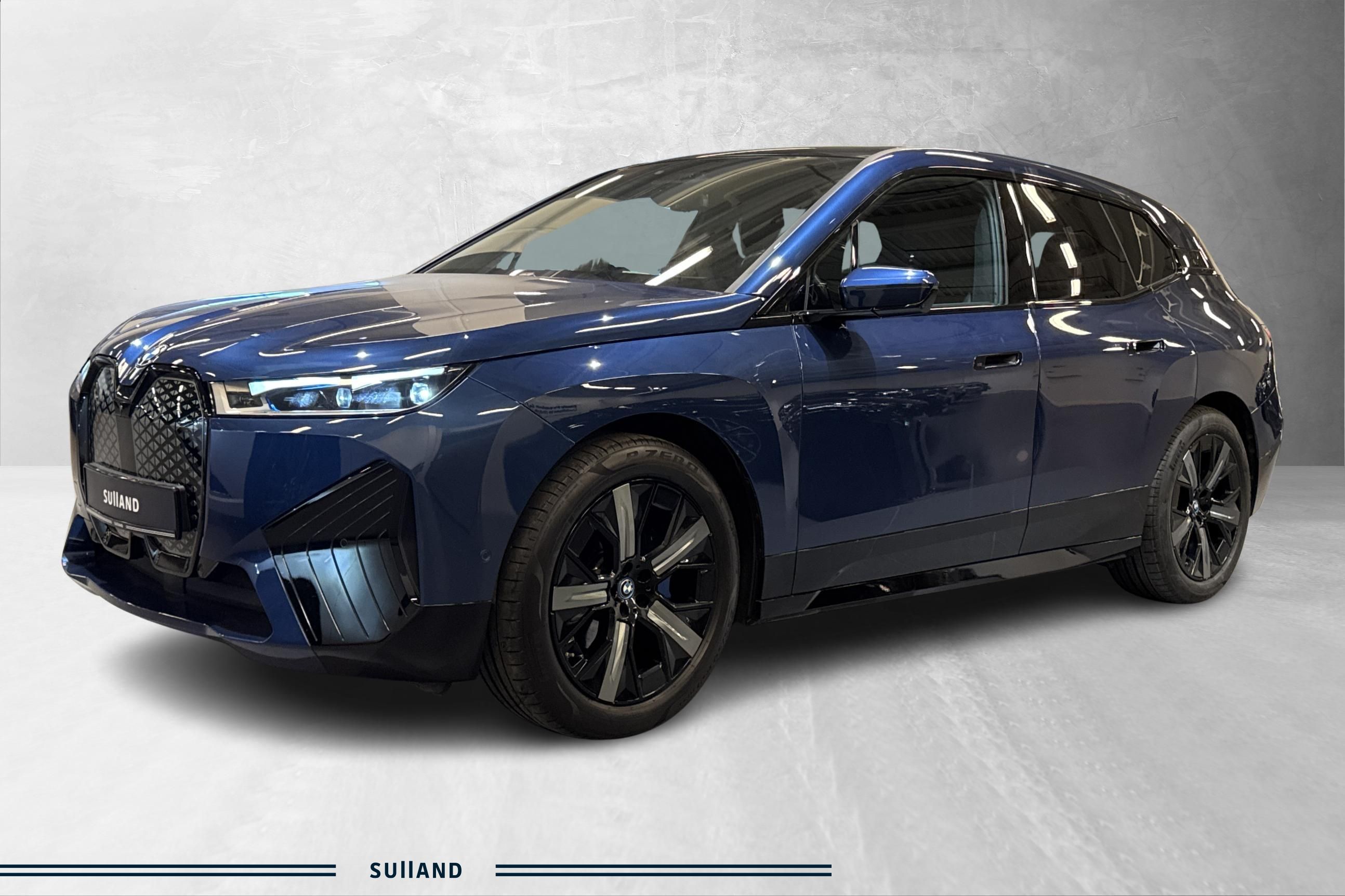 BMW iX xDrive40