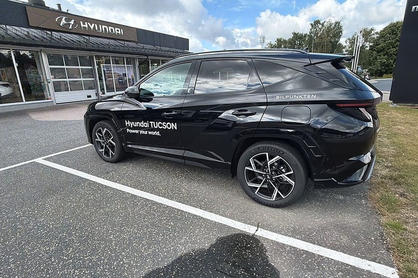 Bild 2 av Hyundai Tucson PHEV 4WD 288Hk AUT N-line Glastak Tech-pkt