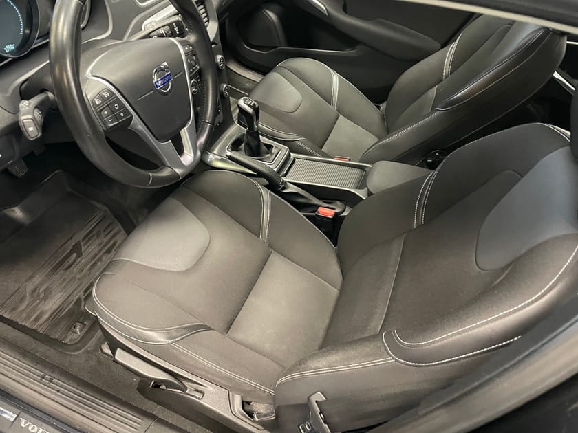 Bild 4 av Volvo V40 D2 Your Momentum