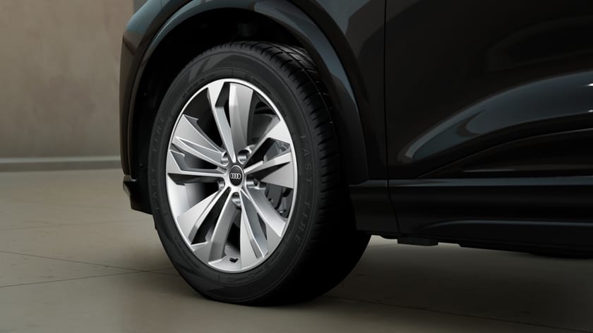 Bild 4 av Audi Q6 e-tron quattro SUV  315 KW