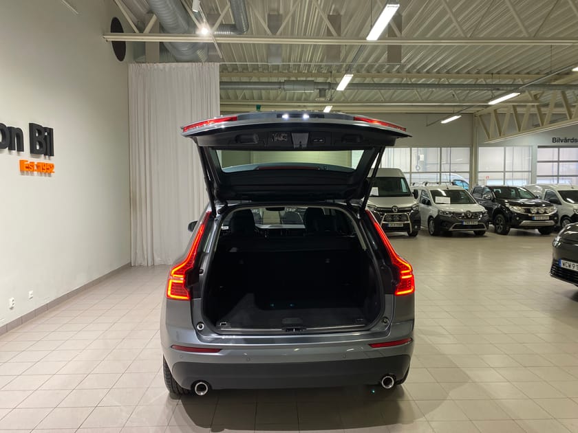 Bild 5 av Volvo XC60 B4 AWD Diesel Momentum Advanced SE