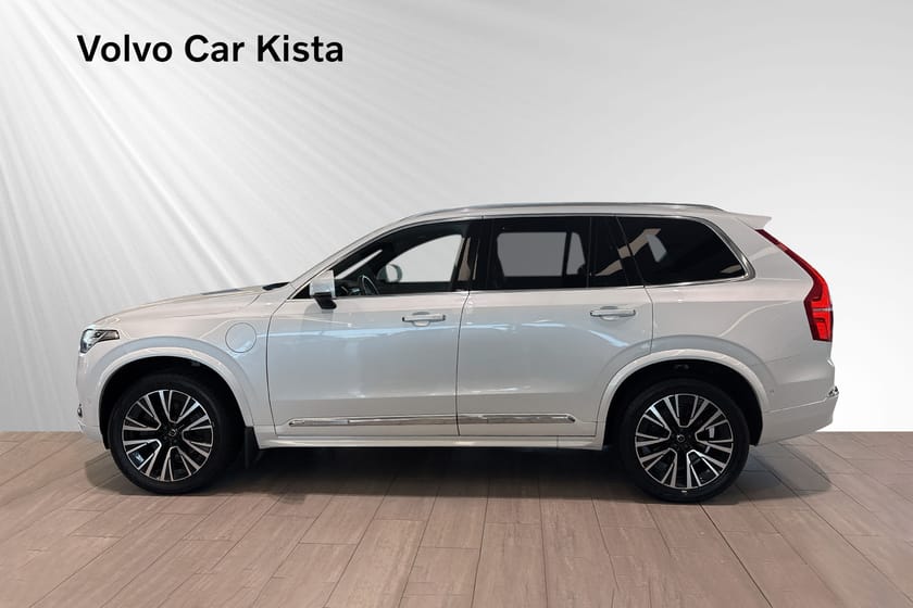 Bild 3 av Volvo XC90 7-seater Recharge T8 Ultimate Bright Drag Pano HUD Massage