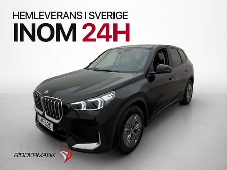 BMW iX1 xDrive30 Kamera Widescreen CarPlay MOMS