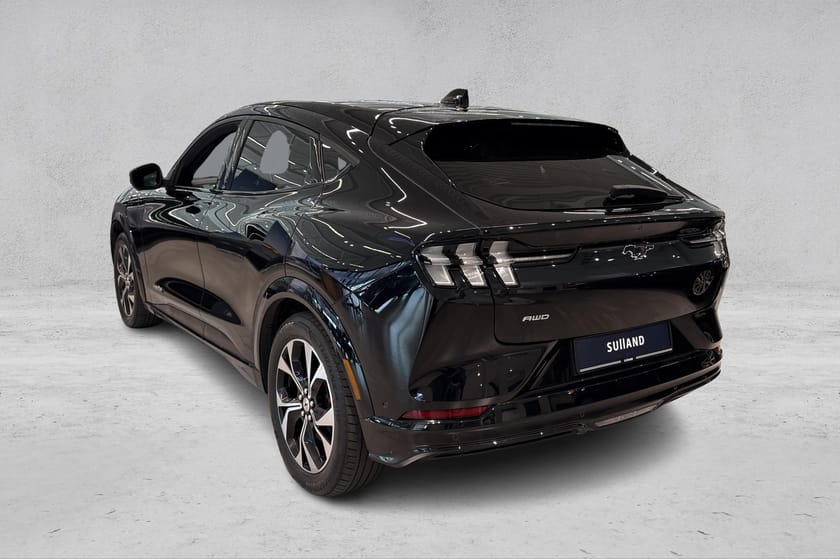 Bilde 3 av Ford Mustang Mach-E Long Range AWD LR 540km|Pano|ACC++