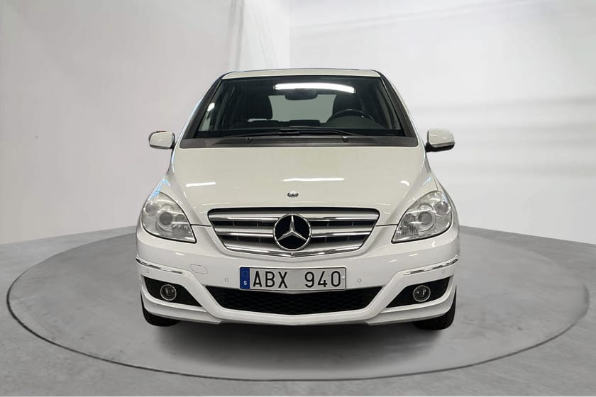 Bild 5 av Mercedes-Benz B 180  NGT BE BlueEfficiency (116hk)