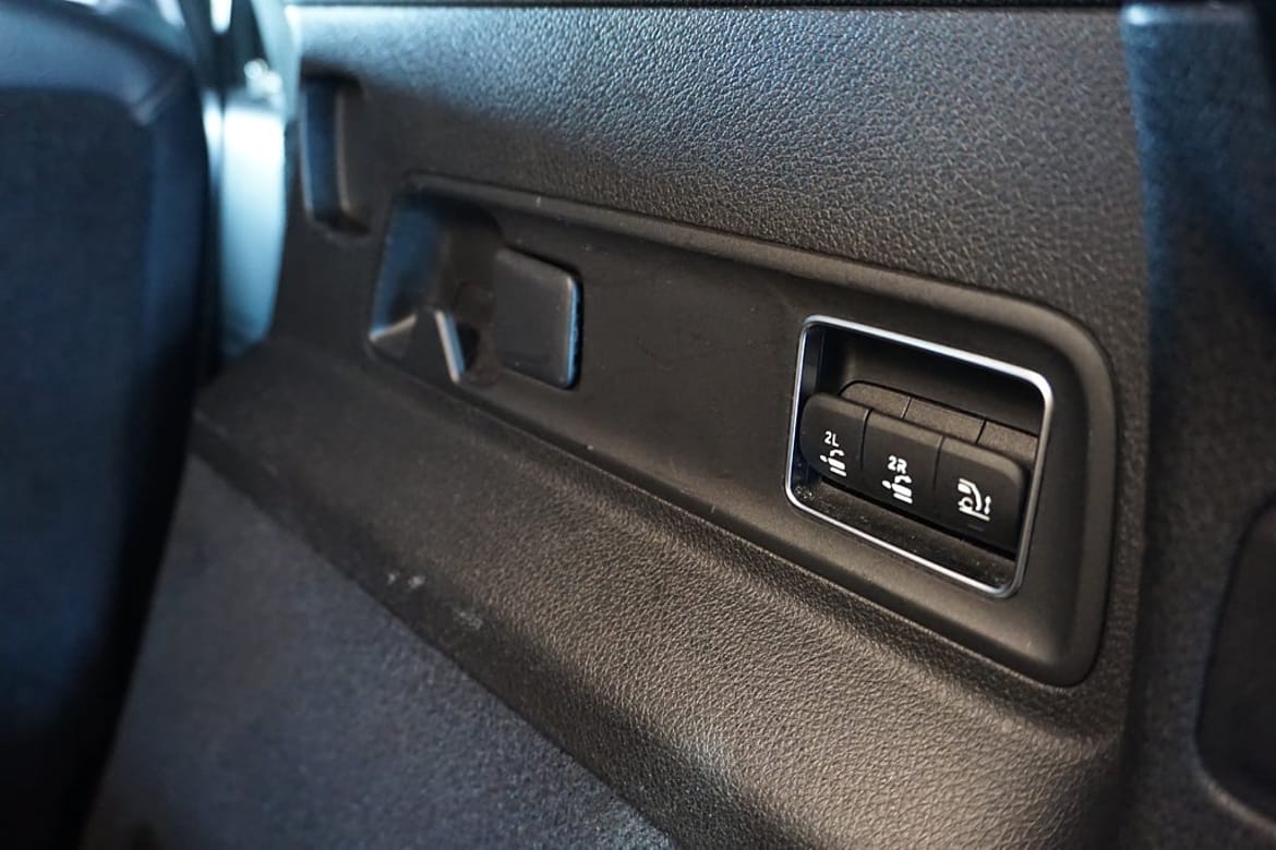 Mercedes-Benz GLE 2019 - miniatyr 10