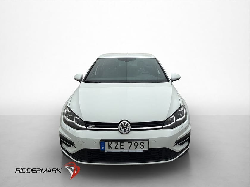 Bild 2 av Volkswagen Golf 1.5 TSI 150hk R-Line Sensorer CarPlay
