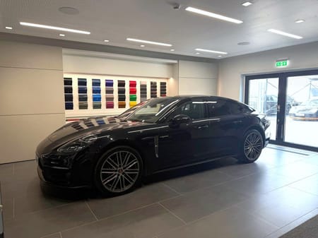 Porsche Panamera 4 E-Hybrid
