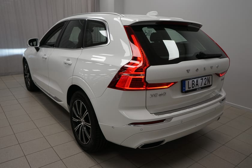 Bild 3 av Volvo XC60 T8 TE Inscription | Aktiv Chassi Luftfjädring | Teknikpaket Pro 60/90 |