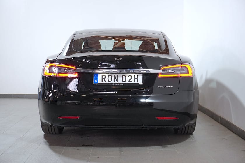 Bild 5 av Tesla Model S Long Range AWD Autopilot 423hk 3,95%