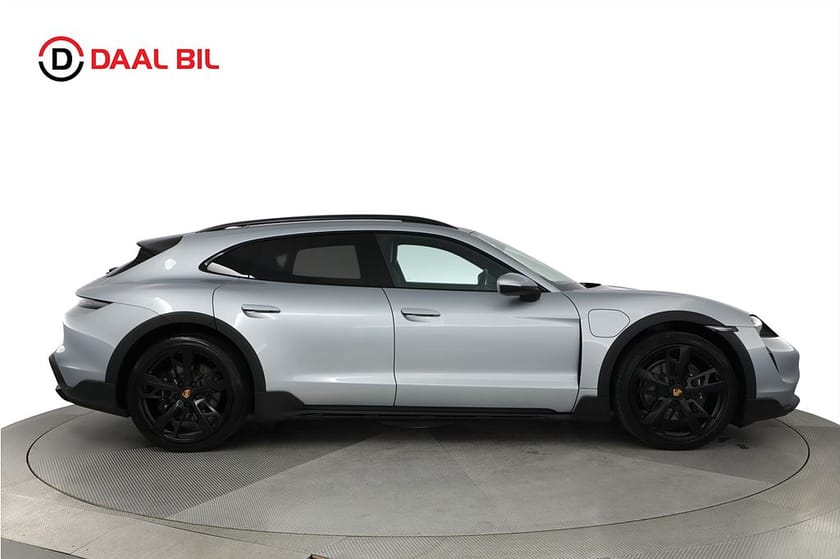 Bild 5 av Porsche Taycan 4 Cross Turismo 381HK SPORT CHRONO+ BOSE® PASM PANO VÄRM