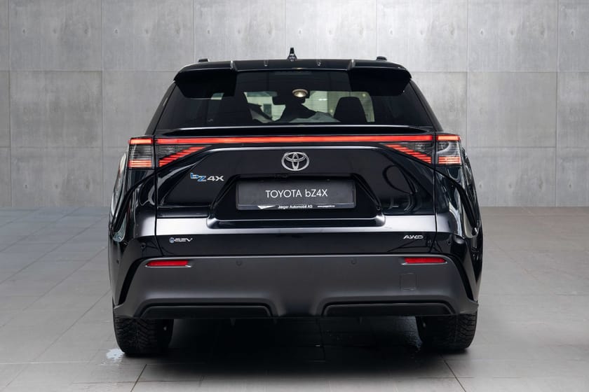 Bilde 4 av Toyota bZ4X AWD Executive