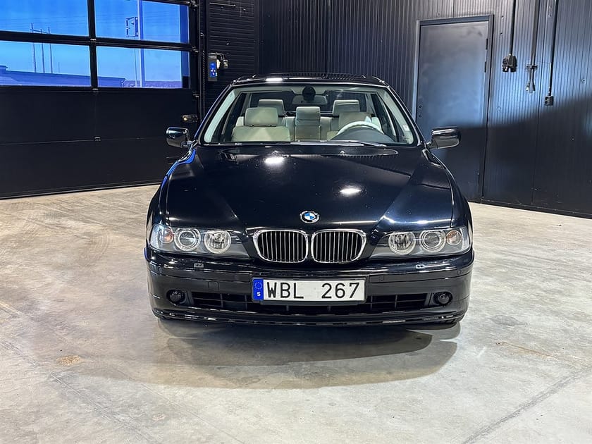 Bild 2 av BMW 540i Sedan 540 (286hk) Individual
