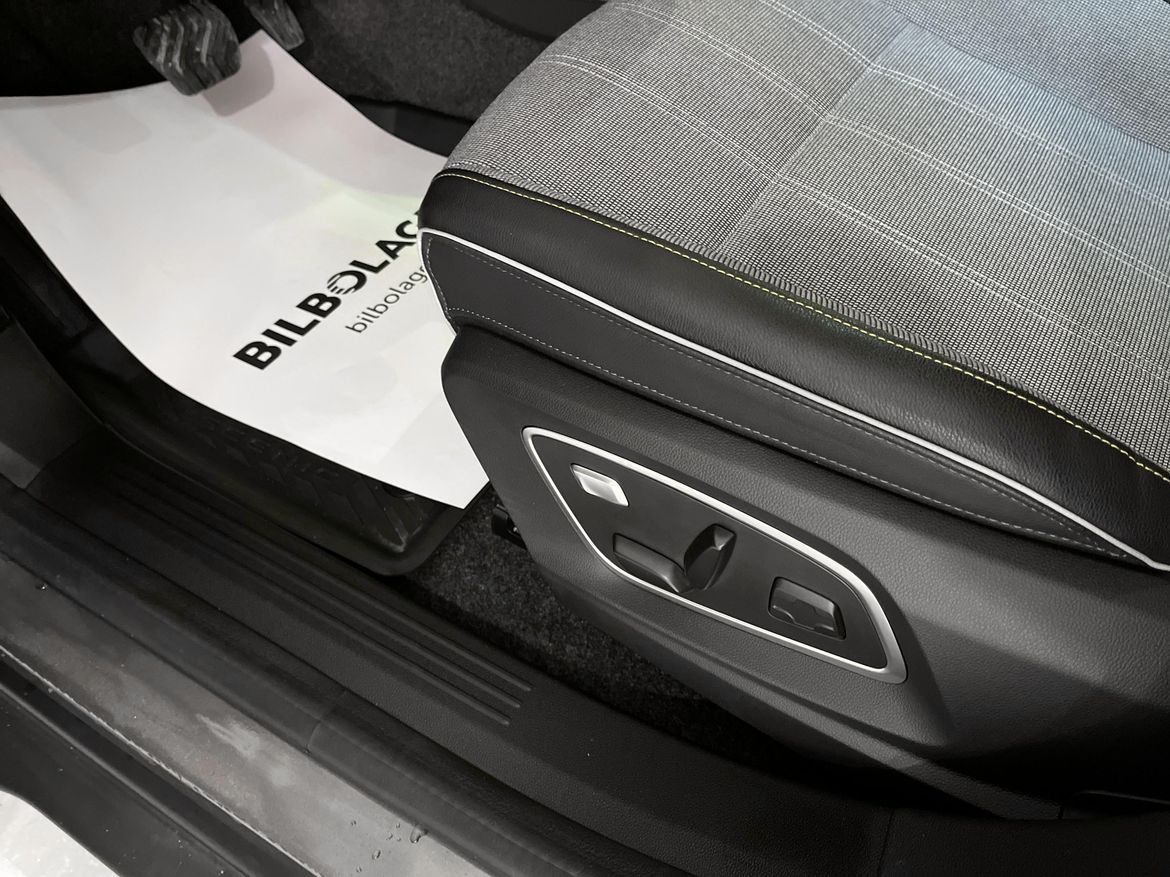 Renault Scenic E-Tech 2025 - miniatyr 16