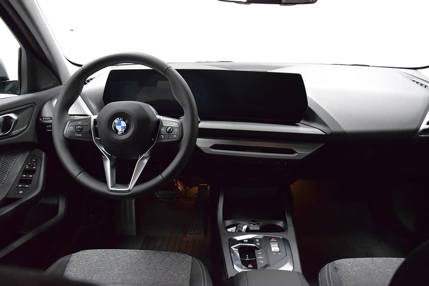 Bild 2 av BMW 120 Rattvärme | Navi | Backkamera | Driving Assistant