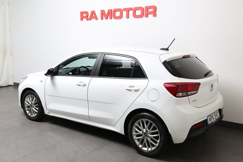 Bild 4 av Kia Rio 1,0 T-GDI 120hk Aut Kamera CarPlay Motorv Drag