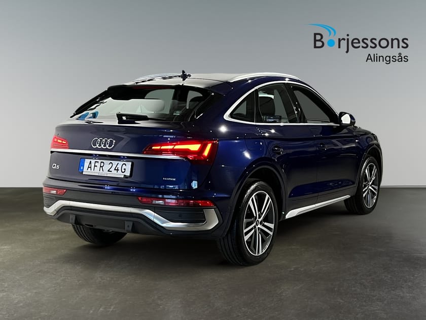 Bild 3 av Audi Q5 Sportback 40 TDI quattro S Line Q S Tronic Alpin & Matrix