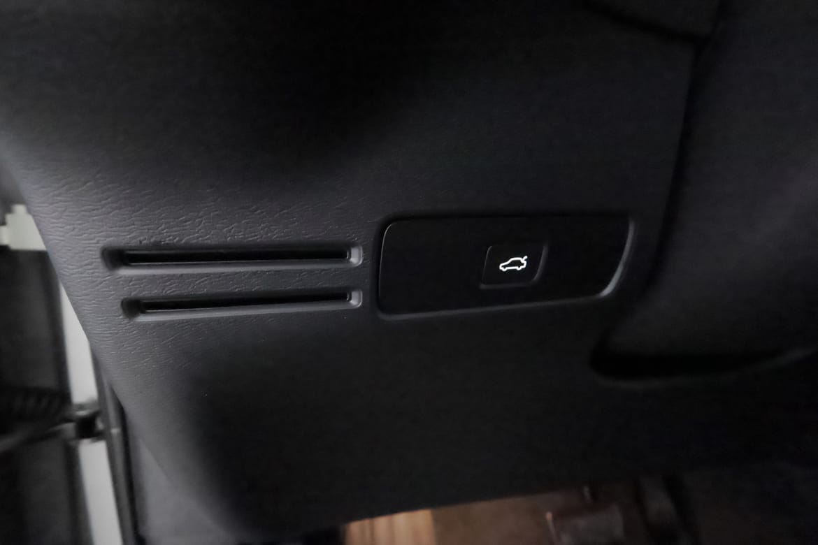 Volvo XC40 2024 - miniatyr 10