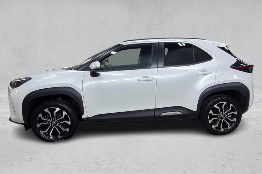 Bilde 2 av Toyota Yaris Cross Hybrid AWD-i Active Tech - Bruktbilkampanje*
