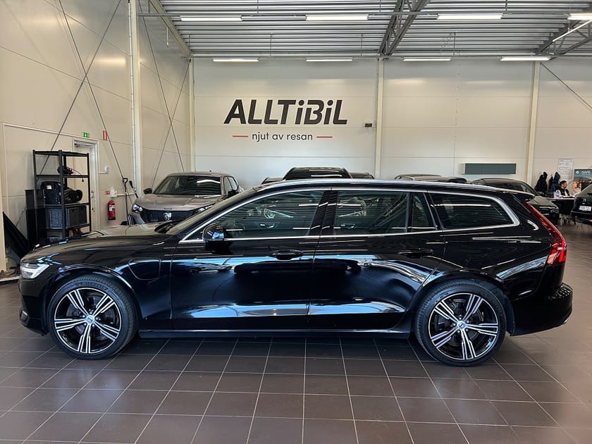 Bild 3 av Volvo V60 Recharge T6 AWD Inscription Navi/Kamera/Drag/Skinn/BLIS