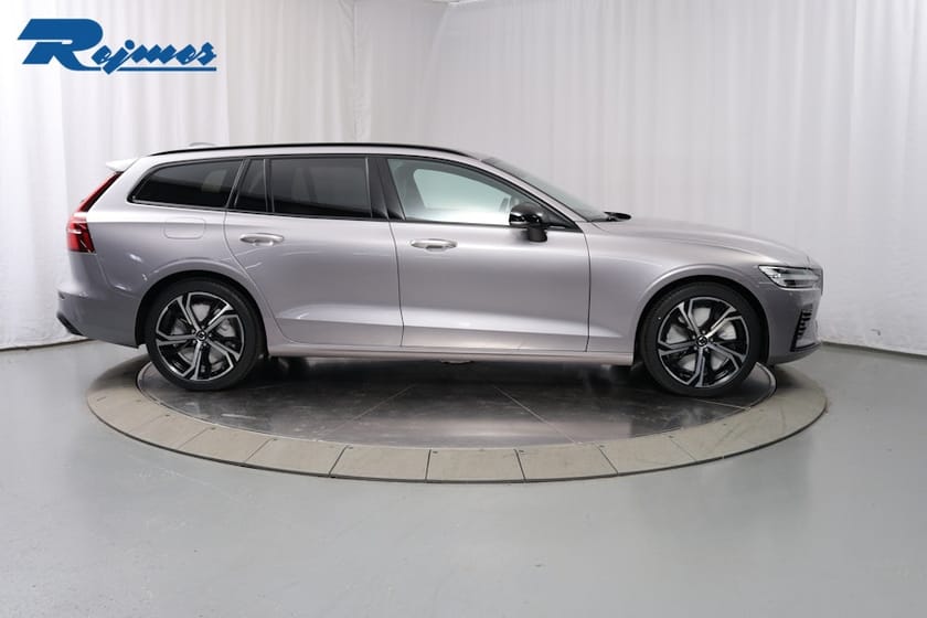 Bild 3 av Volvo V60 T6 Plus Dark Nordic Edition