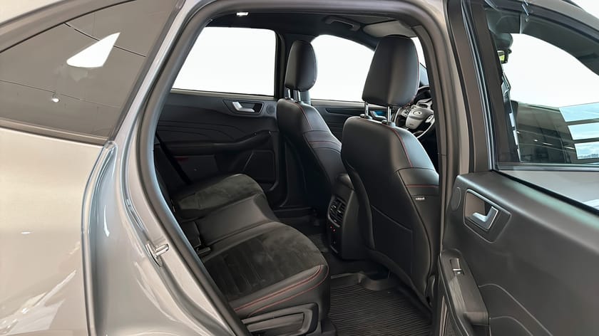 Bild 5 av Ford Kuga Plug-In Hybrid St-Line X Business edt. PHev, Privatleasing från 4795kr/mån