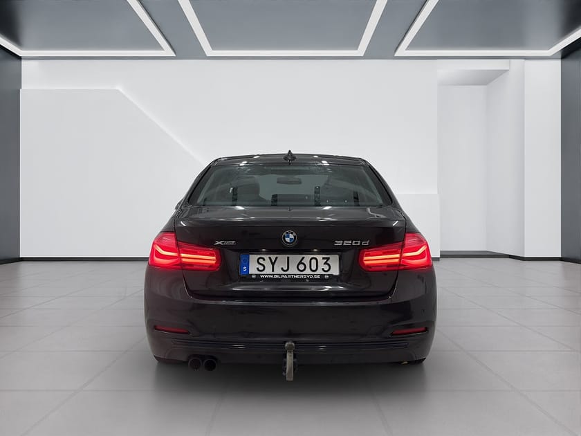Bild 5 av BMW 320d xDrive Sedan 320 Steptronic Sport line S+V Däck