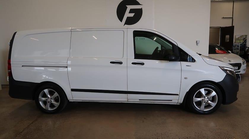 Bild 3 av Mercedes-Benz Vito 116 CDI 4x4 2.8t 4x4 Aut-Drag-SoV