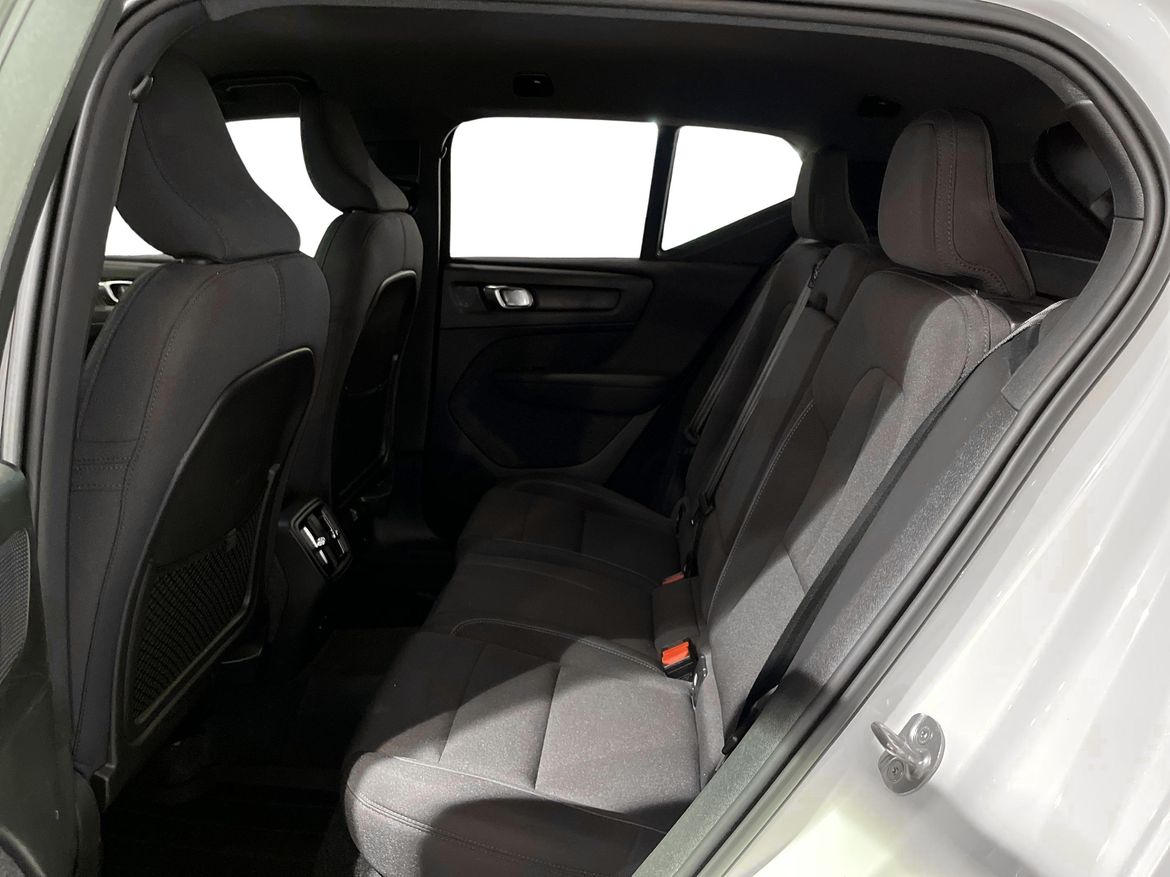 Volvo XC40 2023 - miniatyr 14