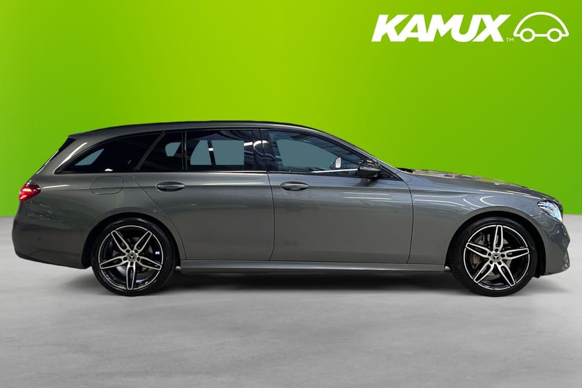 Bild 2 av Mercedes-Benz E 220 T d 4MATIC AMG 360kam Navi Drag Pano Värmare