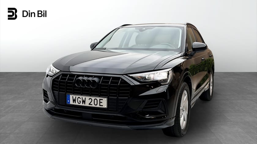 Bild 1 av Audi Q3 35 TFSI 150HK Carplay Black Optik