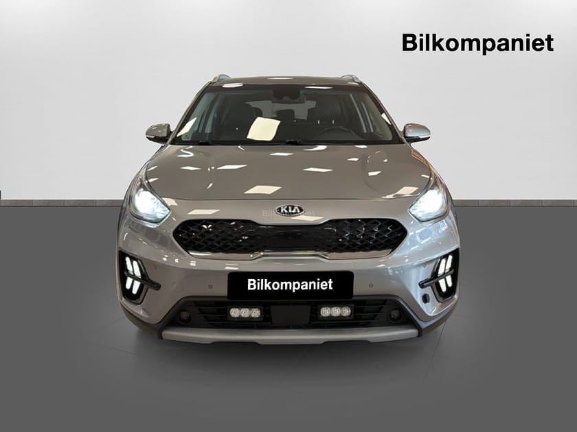 Bild 2 av Kia Niro P-HEV DCT Advance Plus SoV-däck Kamera Värmare Navi