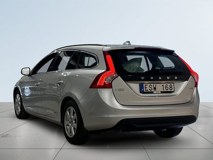 Bild 5 av Volvo V60 D3 Momentum Dieselvärmare Bluetooth Psens S/V-hjul